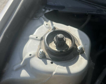 Сірий Шевроле Епіка, об'ємом двигуна 2 л та пробігом 97 тис. км за 5300 $, фото 42 на Automoto.ua