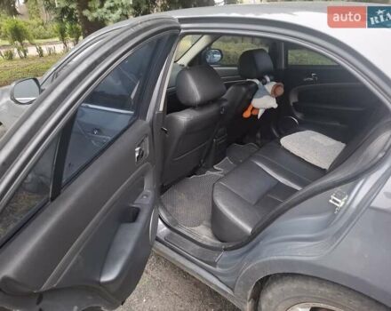 Серый Шевроле Эпика, объемом двигателя 1.99 л и пробегом 310 тыс. км за 6500 $, фото 6 на Automoto.ua