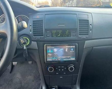 Сірий Шевроле Епіка, об'ємом двигуна 1.99 л та пробігом 150 тис. км за 6500 $, фото 15 на Automoto.ua