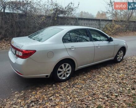 Сірий Шевроле Епіка, об'ємом двигуна 1.99 л та пробігом 180 тис. км за 4500 $, фото 5 на Automoto.ua