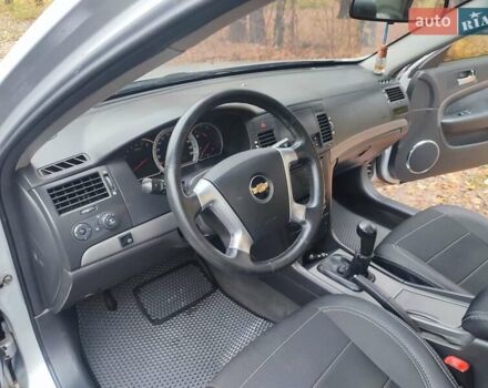 Сірий Шевроле Епіка, об'ємом двигуна 1.99 л та пробігом 180 тис. км за 4500 $, фото 10 на Automoto.ua