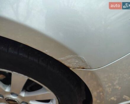 Сірий Шевроле Епіка, об'ємом двигуна 1.99 л та пробігом 180 тис. км за 4500 $, фото 26 на Automoto.ua