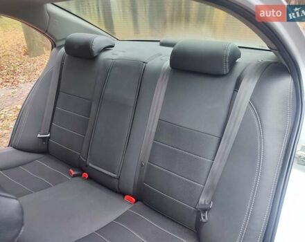 Сірий Шевроле Епіка, об'ємом двигуна 1.99 л та пробігом 180 тис. км за 4500 $, фото 19 на Automoto.ua