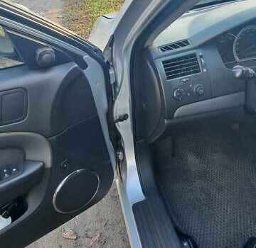 Сірий Шевроле Епіка, об'ємом двигуна 1.99 л та пробігом 150 тис. км за 6500 $, фото 6 на Automoto.ua