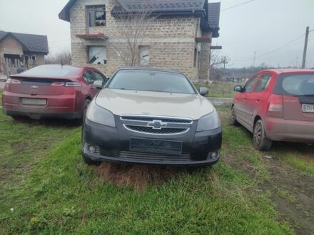 Серый Шевроле Эпика, объемом двигателя 2 л и пробегом 240 тыс. км за 3000 $, фото 1 на Automoto.ua