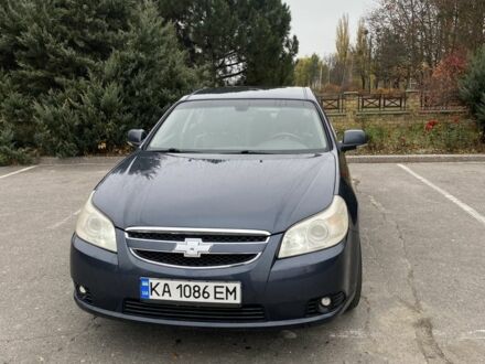 Сірий Шевроле Епіка, об'ємом двигуна 2 л та пробігом 250 тис. км за 4300 $, фото 1 на Automoto.ua