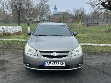 Серый Шевроле Эпика, объемом двигателя 2 л и пробегом 695 тыс. км за 3699 $, фото 1 на Automoto.ua