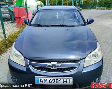 Сірий Шевроле Епіка, об'ємом двигуна 2 л та пробігом 300 тис. км за 3100 $, фото 1 на Automoto.ua