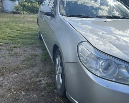 Сірий Шевроле Епіка, об'ємом двигуна 2.5 л та пробігом 300 тис. км за 4300 $, фото 1 на Automoto.ua