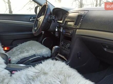 Серый Шевроле Эпика, объемом двигателя 2.5 л и пробегом 224 тыс. км за 5200 $, фото 1 на Automoto.ua