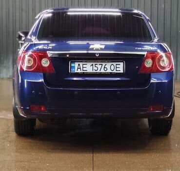 Шевроле Эпика 2007 в Днепре (Днепропетровске) на Automoto.ua Синий Шевроле Эпика, объемом двигателя 2 л и пробегом 250 тыс. км за 6599 $, фото 62 на Automoto.ua