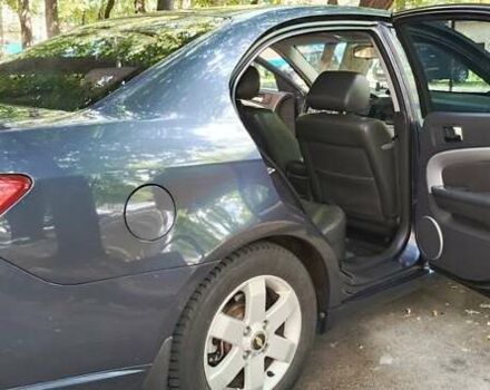 Синий Шевроле Эпика, объемом двигателя 2 л и пробегом 149 тыс. км за 5000 $, фото 9 на Automoto.ua