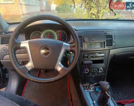 Синий Шевроле Эпика, объемом двигателя 1.99 л и пробегом 352 тыс. км за 4500 $, фото 11 на Automoto.ua