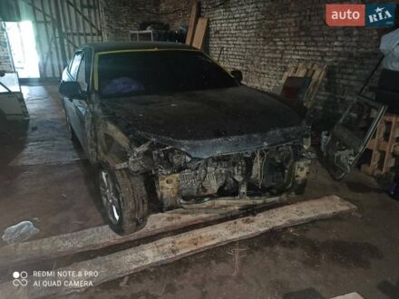 Синій Шевроле Епіка, об'ємом двигуна 2 л та пробігом 200 тис. км за 3200 $, фото 1 на Automoto.ua