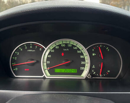 Зелений Шевроле Епіка, об'ємом двигуна 1.99 л та пробігом 255 тис. км за 5500 $, фото 20 на Automoto.ua