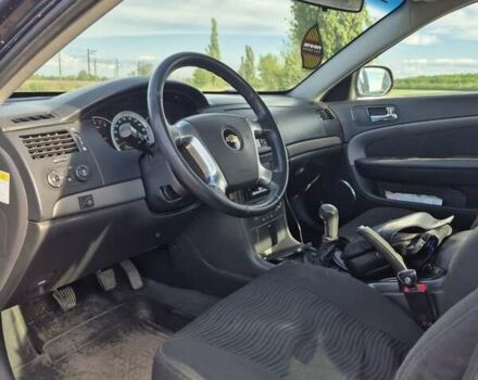 Зеленый Шевроле Эпика, объемом двигателя 2 л и пробегом 51 тыс. км за 7500 $, фото 2 на Automoto.ua