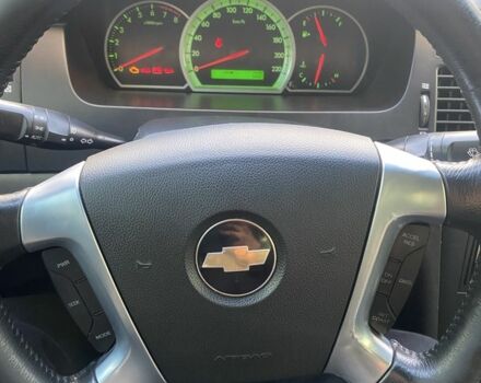 Зелений Шевроле Епіка, об'ємом двигуна 2 л та пробігом 333 тис. км за 4700 $, фото 4 на Automoto.ua