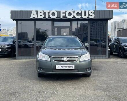 Зелений Шевроле Епіка, об'ємом двигуна 2 л та пробігом 312 тис. км за 5290 $, фото 2 на Automoto.ua