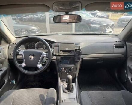 Зелений Шевроле Епіка, об'ємом двигуна 2 л та пробігом 312 тис. км за 5290 $, фото 14 на Automoto.ua