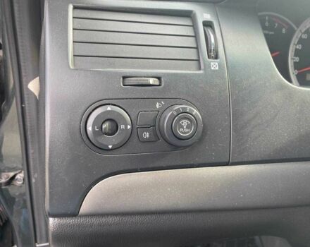 Зелений Шевроле Епіка, об'ємом двигуна 2 л та пробігом 312 тис. км за 5290 $, фото 16 на Automoto.ua