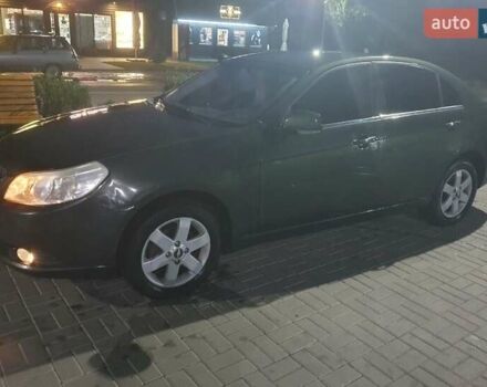 Зеленый Шевроле Эпика, объемом двигателя 2 л и пробегом 281 тыс. км за 3599 $, фото 1 на Automoto.ua