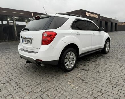Белый Шевроле Эквинокс, объемом двигателя 3 л и пробегом 270 тыс. км за 7500 $, фото 5 на Automoto.ua