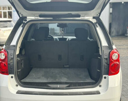 Белый Шевроле Эквинокс, объемом двигателя 2.38 л и пробегом 212 тыс. км за 9700 $, фото 4 на Automoto.ua