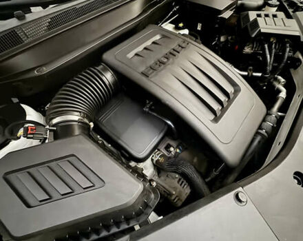 Белый Шевроле Эквинокс, объемом двигателя 2.38 л и пробегом 212 тыс. км за 9700 $, фото 26 на Automoto.ua