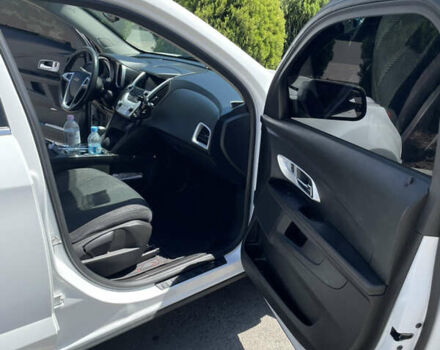 Белый Шевроле Эквинокс, объемом двигателя 2.4 л и пробегом 201 тыс. км за 8450 $, фото 7 на Automoto.ua