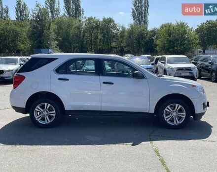 Білий Шевроле Еквінокс, об'ємом двигуна 2.38 л та пробігом 186 тис. км за 9900 $, фото 5 на Automoto.ua