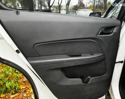 Білий Шевроле Еквінокс, об'ємом двигуна 2.4 л та пробігом 192 тис. км за 9490 $, фото 20 на Automoto.ua