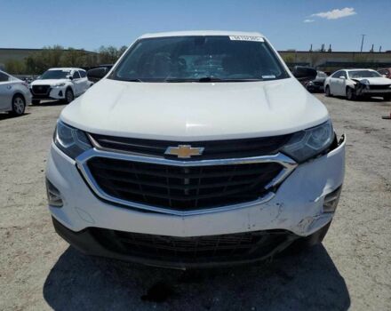 Белый Шевроле Эквинокс, объемом двигателя 1.5 л и пробегом 169 тыс. км за 1900 $, фото 4 на Automoto.ua