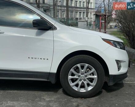Білий Шевроле Еквінокс, об'ємом двигуна 1.5 л та пробігом 101 тис. км за 15290 $, фото 5 на Automoto.ua