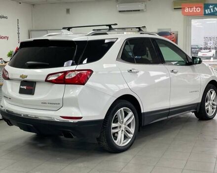 Білий Шевроле Еквінокс, об'ємом двигуна 2 л та пробігом 123 тис. км за 18990 $, фото 12 на Automoto.ua