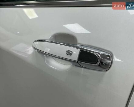 Білий Шевроле Еквінокс, об'ємом двигуна 2 л та пробігом 123 тис. км за 18990 $, фото 16 на Automoto.ua