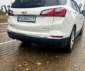 Белый Шевроле Эквинокс, объемом двигателя 2 л и пробегом 230 тыс. км за 15000 $, фото 3 на Automoto.ua