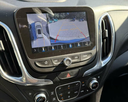 Белый Шевроле Эквинокс, объемом двигателя 2 л и пробегом 125 тыс. км за 20000 $, фото 12 на Automoto.ua