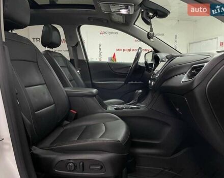 Білий Шевроле Еквінокс, об'ємом двигуна 2 л та пробігом 123 тис. км за 18990 $, фото 44 на Automoto.ua