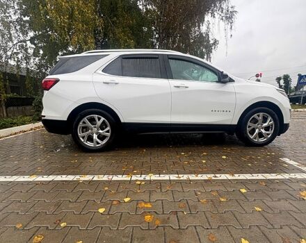 Белый Шевроле Эквинокс, объемом двигателя 2 л и пробегом 230 тыс. км за 15000 $, фото 5 на Automoto.ua