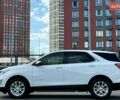 Белый Шевроле Эквинокс, объемом двигателя 1.5 л и пробегом 182 тыс. км за 12900 $, фото 6 на Automoto.ua