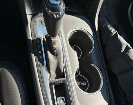 Белый Шевроле Эквинокс, объемом двигателя 2 л и пробегом 125 тыс. км за 20000 $, фото 7 на Automoto.ua