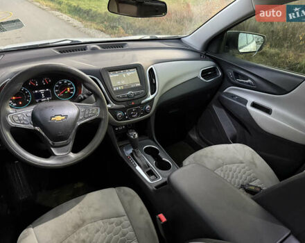 Білий Шевроле Еквінокс, об'ємом двигуна 1.5 л та пробігом 228 тис. км за 9900 $, фото 17 на Automoto.ua