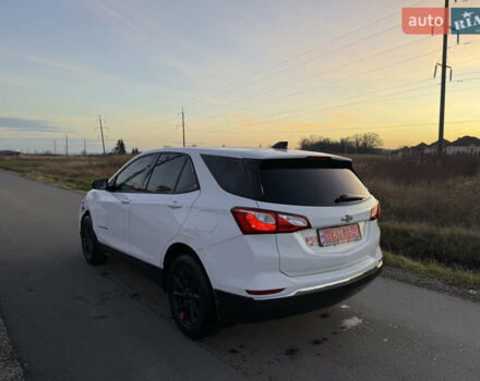 Білий Шевроле Еквінокс, об'ємом двигуна 1.5 л та пробігом 228 тис. км за 9900 $, фото 2 на Automoto.ua