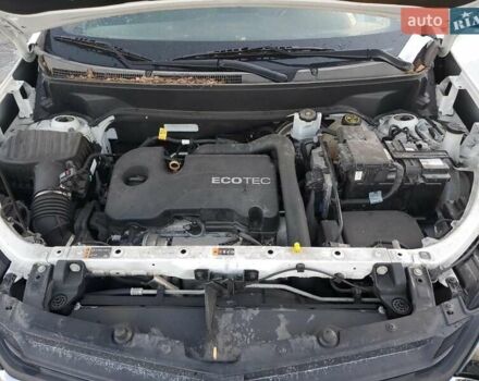 Белый Шевроле Эквинокс, объемом двигателя 1.5 л и пробегом 68 тыс. км за 3200 $, фото 1 на Automoto.ua