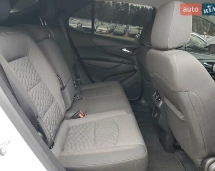 Белый Шевроле Эквинокс, объемом двигателя 1.5 л и пробегом 64 тыс. км за 3000 $, фото 10 на Automoto.ua