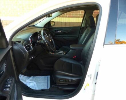 Белый Шевроле Эквинокс, объемом двигателя 1.5 л и пробегом 46 тыс. км за 11200 $, фото 7 на Automoto.ua