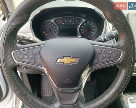 Белый Шевроле Эквинокс, объемом двигателя 1.49 л и пробегом 96 тыс. км за 14500 $, фото 12 на Automoto.ua