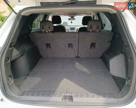 Белый Шевроле Эквинокс, объемом двигателя 1.49 л и пробегом 96 тыс. км за 14500 $, фото 21 на Automoto.ua