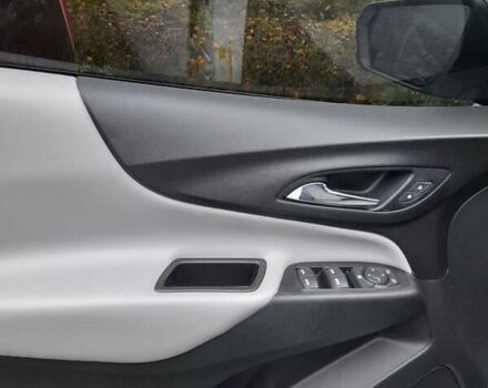 Белый Шевроле Эквинокс, объемом двигателя 1.49 л и пробегом 36 тыс. км за 16999 $, фото 6 на Automoto.ua