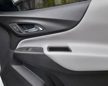 Белый Шевроле Эквинокс, объемом двигателя 1.49 л и пробегом 36 тыс. км за 16999 $, фото 10 на Automoto.ua